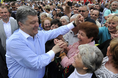 Украинский президент сообщил о ссылке сибиряков в Крым 