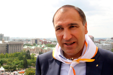 Мамедов, Цой и глава «Русского щита» вошли в совет по межнациональным отношениям Новосибирской области Мамедов, Цой и глава «Русского щита» вошли в совет по межнациональным отношениям Новосибирской области