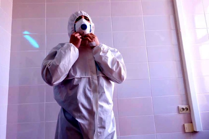 Нового заболевшего коронавирусом нашли в Новосибирске