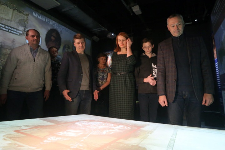 Врио новосибирского губернатора предложил памятник студотрядам