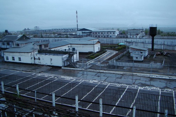 Забайкальских заключенных осудили за голодовку в колонии. Один из них жаловался на пытки Забайкальских заключенных осудили за голодовку в колонии. Один из них жаловался на пытки