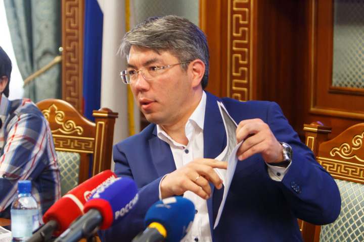 Цыденов предложил провести ревизию списка vip-пенсионеров Бурятии Цыденов предложил провести ревизию списка vip-пенсионеров Бурятии