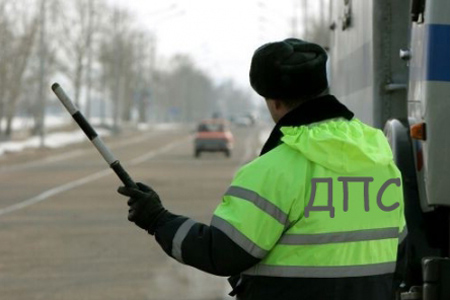 Сотрудник ГИБДД Омска уволен за изнасилование жены Сотрудник ГИБДД Омска уволен за изнасилование жены