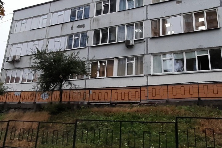 С учеников новосибирской школы собирают «миллионы на ремонт»: прокуратура начала проверку С учеников новосибирской школы собирают «миллионы на ремонт»: прокуратура начала проверку