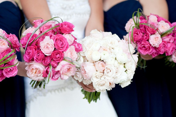 Розы на свадьбу от Флауэр Сервис Розы на свадьбу от Флауэр Сервис