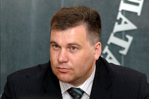 Новосибирское УФНС возглавил бывший руководитель налоговой службы Алтайского края Алексей Легостаев Новосибирское УФНС возглавил бывший руководитель налоговой службы Алтайского края Алексей Легостаев