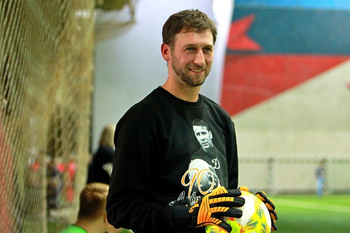 Внук Льва Яшина будет тренировать вратарей в омском ФК «Иртыш» Внук Льва Яшина будет тренировать вратарей в омском ФК «Иртыш»