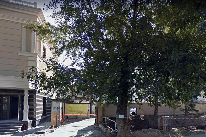 «Динамо» отказалось от 27-этажки напротив новосибирского ФСБ