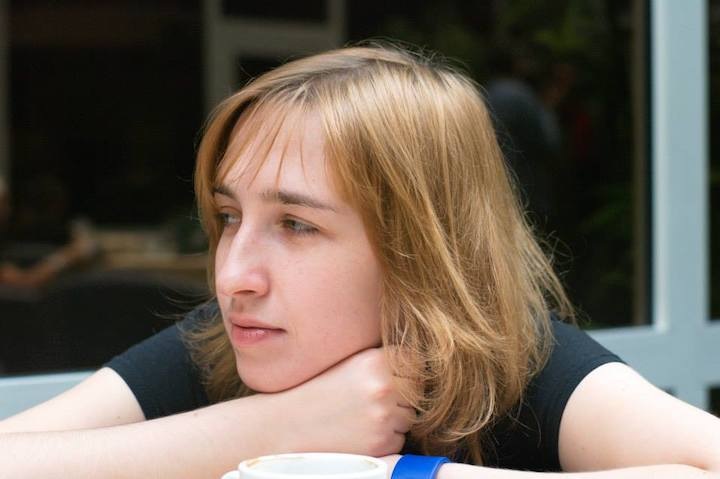 Деньги на лечение новосибирской журналистки Елены Макеенко соберут на книжном аукционе