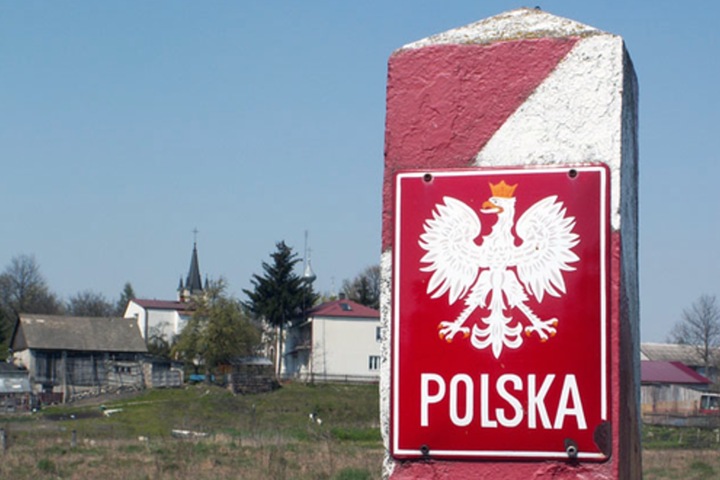 Депортация или провокация: новосибирского историка за сутки выдворили из Польши Депортация или провокация: новосибирского историка за сутки выдворили из Польши