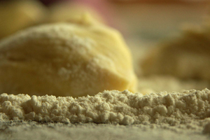 100 тыс. тонн муки и круп Алтайского края не могут вывезти за пределы региона 100 тыс. тонн муки и круп Алтайского края не могут вывезти за пределы региона