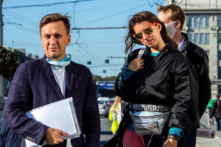 «Политический фетишизм», зарплаты чиновников и оппозиция в Новосибирске «Политический фетишизм», зарплаты чиновников и оппозиция в Новосибирске