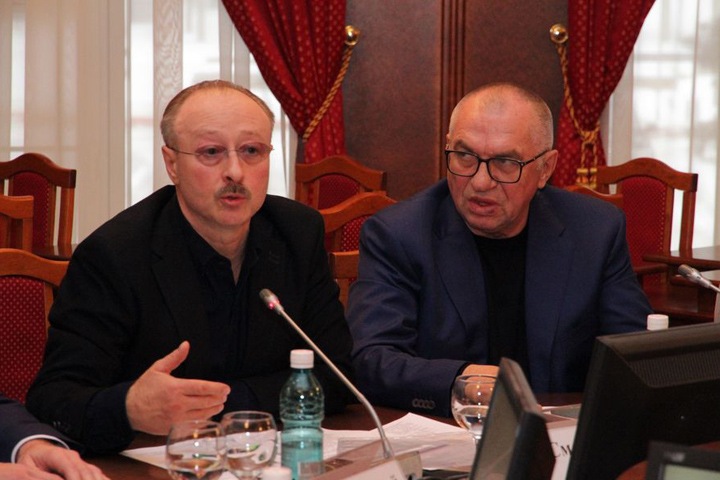 Новосибирский депутат попросил проверить благоустройство на его округе Новосибирский депутат попросил проверить благоустройство на его округе