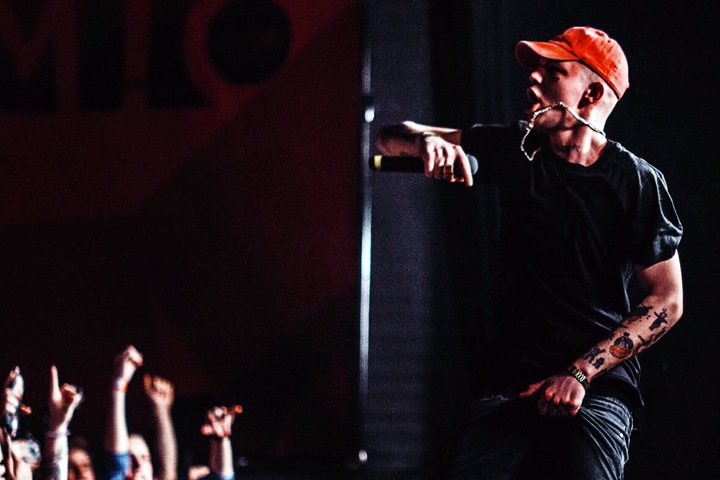 Православные активисты требуют отменить концерт сотрудничавшего с ФСБ рэпера Элджея в Новосибирске Православные активисты требуют отменить концерт сотрудничавшего с ФСБ рэпера Элджея в Новосибирске