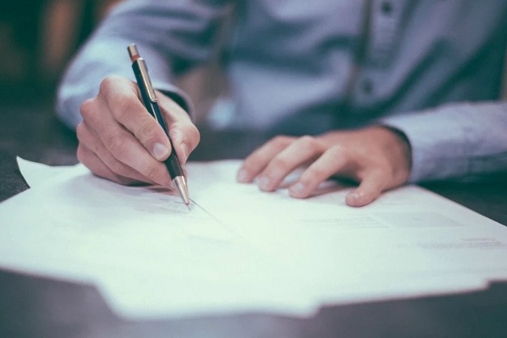 Власти отменили экзамены для девятых классов и перенесли ЕГЭ