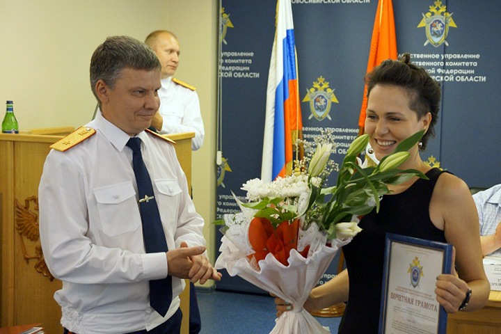 Глава новосибирского СК стал больше зарабатывать Глава новосибирского СК стал больше зарабатывать