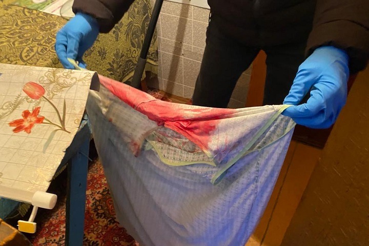 18-летний новосибирец зарезал пенсионерку ради ноутбука