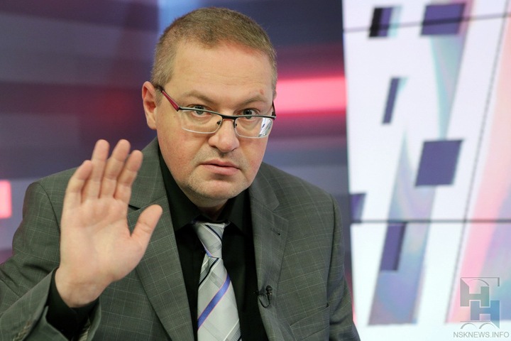 Глава управления по жилищным вопросам мэрии Новосибирска попал под подозрение Глава управления по жилищным вопросам мэрии Новосибирска попал под подозрение