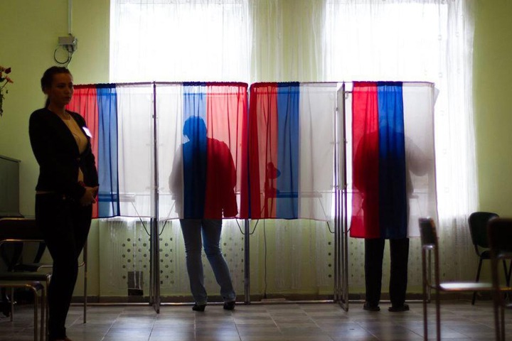 Тезка кандидата от ЛДПР пошел в горсовет Новосибирска при поддержке КПРФ Тезка кандидата от ЛДПР пошел в горсовет Новосибирска при поддержке КПРФ