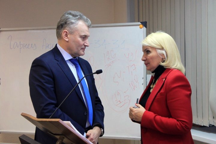 Красноярская полиция начала проверку заявления главы Счетной палаты об угрозах Красноярская полиция начала проверку заявления главы Счетной палаты об угрозах