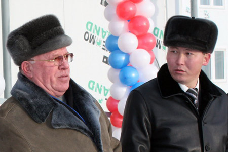 Дело бывшего главы Кош-Агачского района, избившего главу Кош-Агача, прекращено Дело бывшего главы Кош-Агачского района, избившего главу Кош-Агача, прекращено