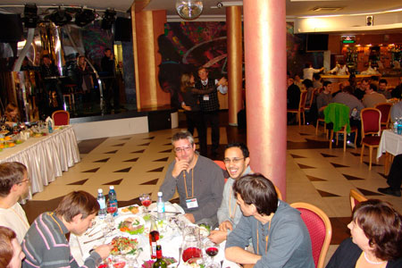 Дом ученых СО РАН решил купить почти 4000 бутылок вина для своих ресторанов Дом ученых СО РАН решил купить почти 4000 бутылок вина для своих ресторанов