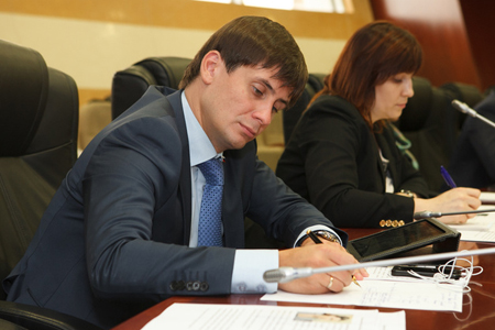 «Постараемся поставить везде молодежь»: ЛДПР собирает 600 делегатов на конференцию по выборам новосибирского координатора «Постараемся поставить везде молодежь»: ЛДПР собирает 600 делегатов на конференцию по выборам новосибирского координатора