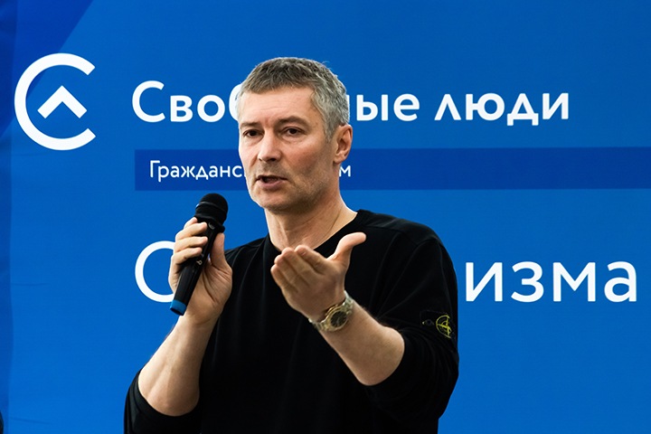 Выборы 2019-2020: компромиссы Локтя и независимые депутаты Выборы 2019-2020: компромиссы Локтя и независимые депутаты