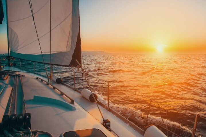 Услуги покупки и продажи яхты