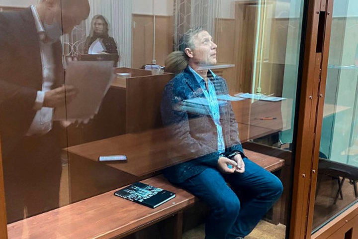 Суд продлил арест владельца сети супермаркетов SPAR