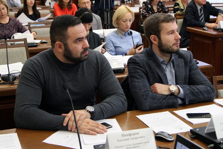 Экс-депутат горсовета Новосибирска задержан по делу о сходе лавины в Норильске Экс-депутат горсовета Новосибирска задержан по делу о сходе лавины в Норильске