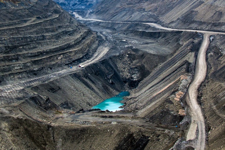 Противник угольных разрезов победил на выборах в Кузбассе