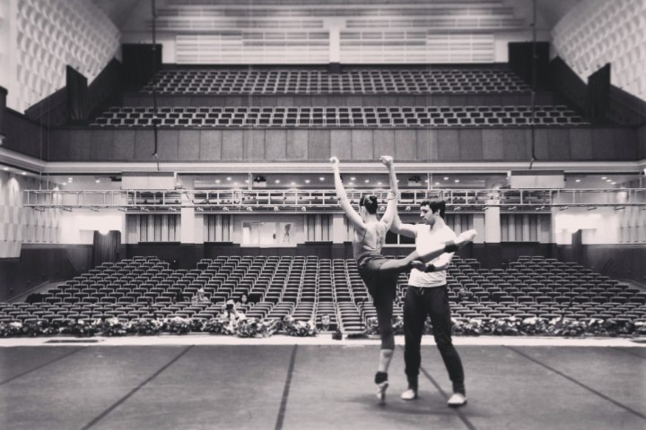 Фестиваль «Сибирские сезоны» открылся в Новосибирске: «Главное — опирайтесь на ощущения» Фестиваль «Сибирские сезоны» открылся в Новосибирске: «Главное — опирайтесь на ощущения»