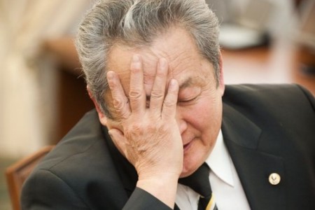 Бурятский сенатор Тулохонов: «Честь и совесть не позволяют мне поддержать закон о реформе РАН» Бурятский сенатор Тулохонов: «Честь и совесть не позволяют мне поддержать закон о реформе РАН»