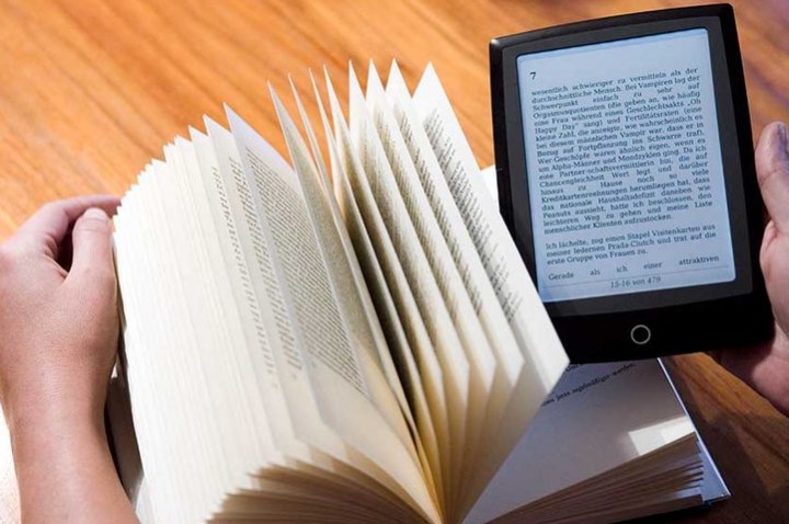 Чтение книг онлайн – Месйц за Рубиконом Сергей Лукьяненко