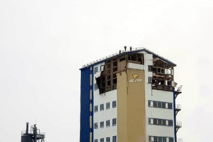 Девятиэтажка взорвалась в Новосибирске Девятиэтажка взорвалась в Новосибирске