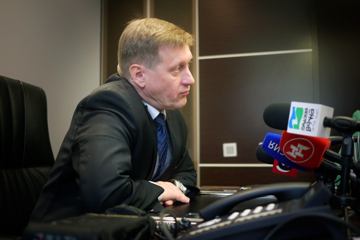 Локоть рассказал о великой космической державе Локоть рассказал о великой космической державе