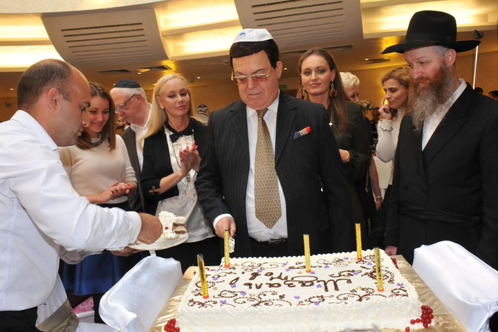 Иосиф Кобзон выступит в филармониях Новосибирска и Кемерова