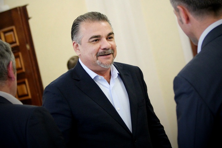 Единоросс потребовал 100 тыс. от коммуниста за речь в горсовете Новосибирска