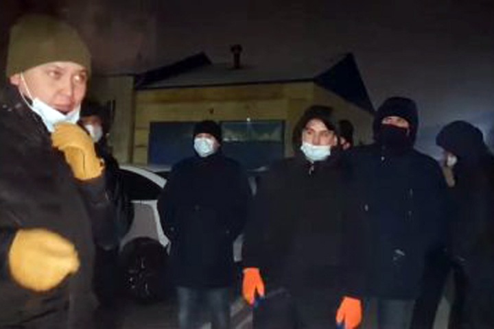 Энергетики объявили голодовку в Бурятии из-за низких зарплат Энергетики объявили голодовку в Бурятии из-за низких зарплат