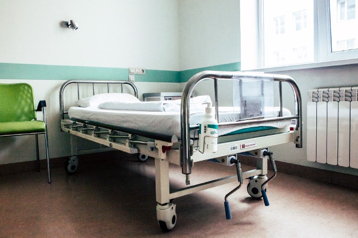 Директор ННИИТО объяснил увольнения в клинике Директор ННИИТО объяснил увольнения в клинике