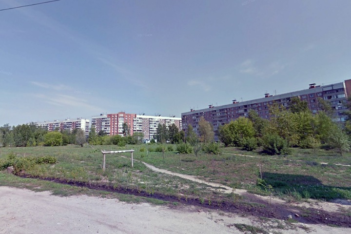 Власти отказались перезонировать пустырь на Демакова под сквер