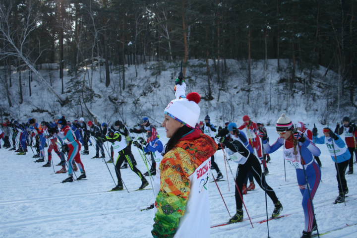 Александр Карелин дал старт Десятому Ордынскому марафону (фоторепортаж)