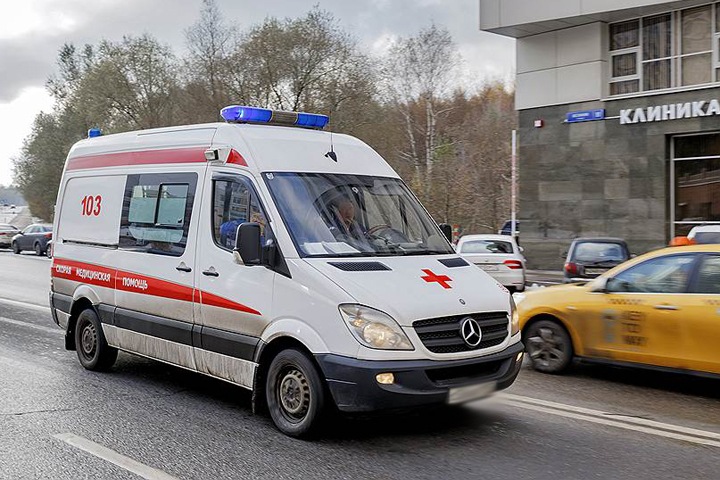 Омским медикам на вызове пришлось отстреливаться от напавших на них людей