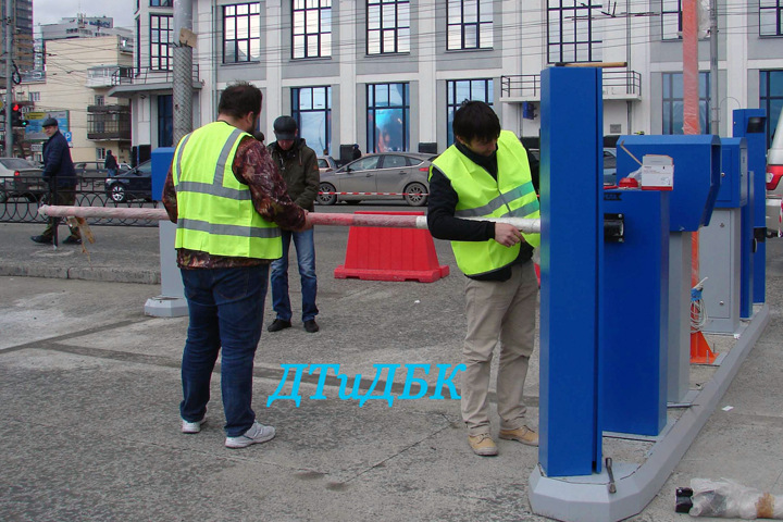 Названы тарифы для первой платной стоянки в центре Новосибирска Названы тарифы для первой платной стоянки в центре Новосибирска