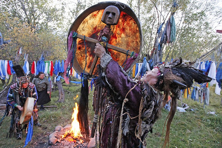 Верховного шамана России выбрали в Туве Верховного шамана России выбрали в Туве