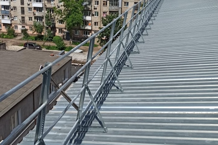 Основные размеры ограждений кровли