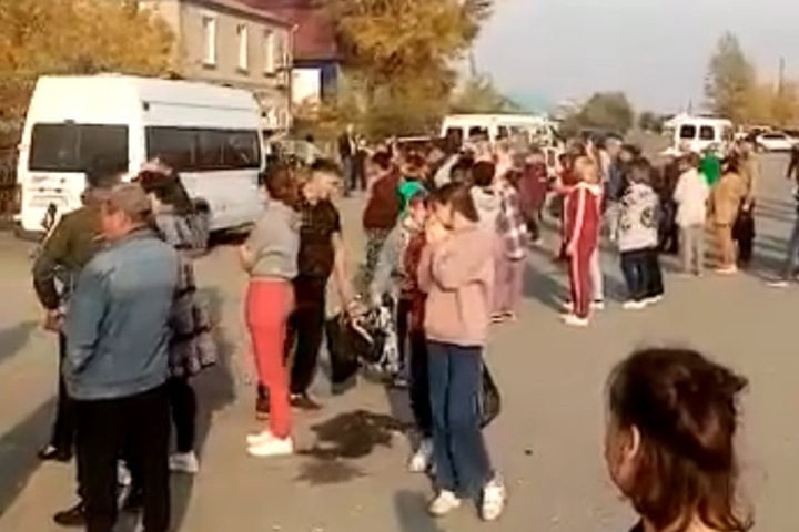 Как проходит «частичная мобилизация» в сибирских поселках Как проходит «частичная мобилизация» в сибирских поселках