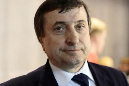 Осужденный за коррупцию чиновник вновь возглавил Нижнеомский район, победив на выборах Осужденный за коррупцию чиновник вновь возглавил Нижнеомский район, победив на выборах