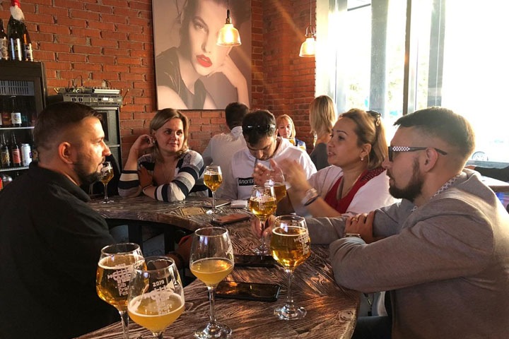 Эксперты «Балтики» посвятили новосибирских любителей гастрономических изысков в тонкости фудпейринга